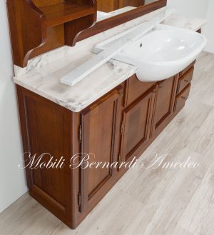 Mobile bagno stile classico arte povera in noce massiccio con piano in marmo rosa Portogallo completo di lavello e specchiera